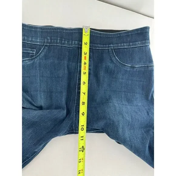 Soft Surroundings Size PM Denim Pull On Relaxed Straight Jeans Dark Slimming - Picture 12 of 15